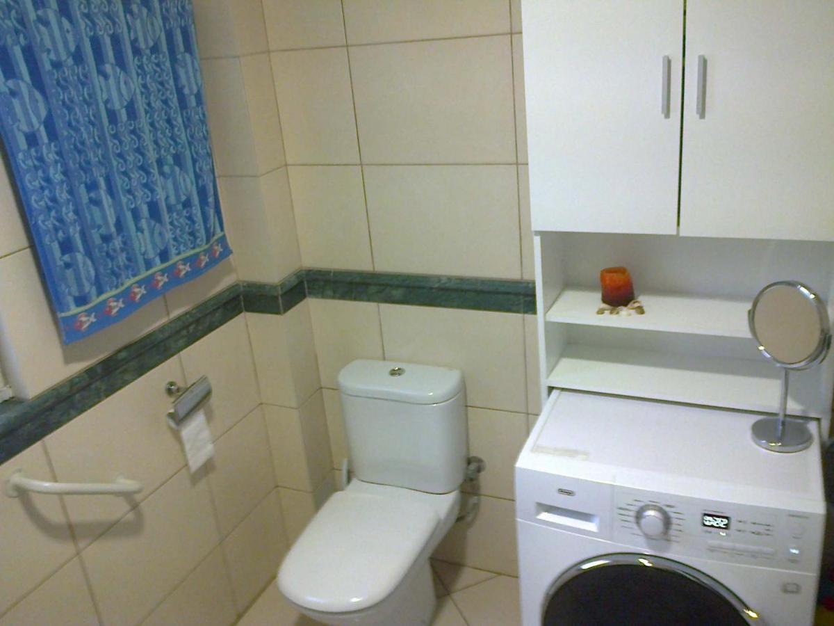 Appartamento Apartament Leon Maleme Do 6 Os. Esterno foto