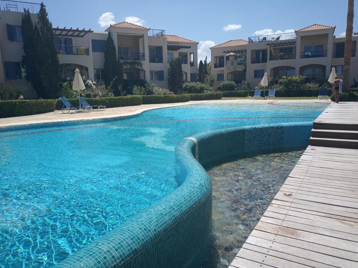 Appartamento Apartament Leon Maleme Do 6 Os. Esterno foto